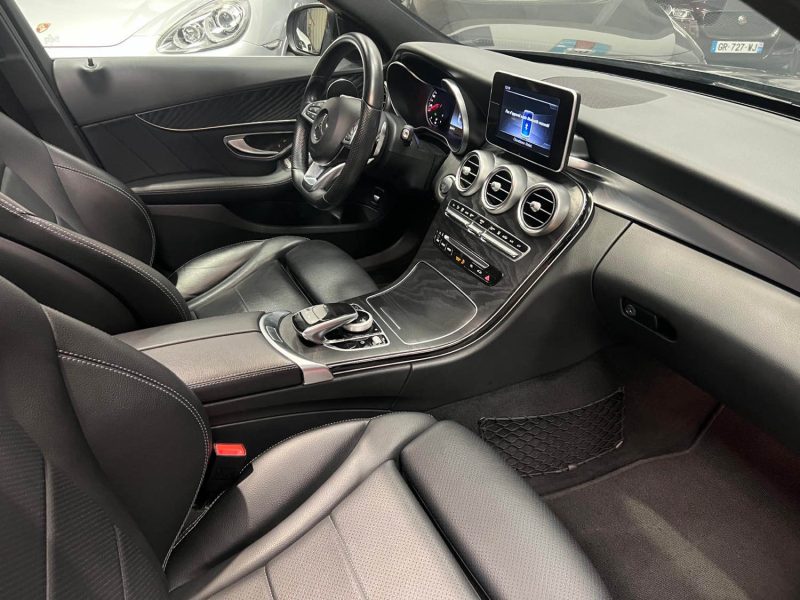 MAGNIFIQUE MERCEDES CLASSE C 350E PACK AMG 2.0 313CH (CAMÉRA 360°, TOIT OUVRANT, CARPLAY)