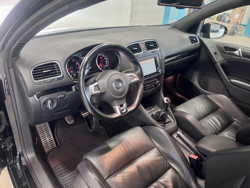 VOLKSWAGEN Golf 6 GTI 2.0 TSI 210ch Boite Manuelle 3 Portes