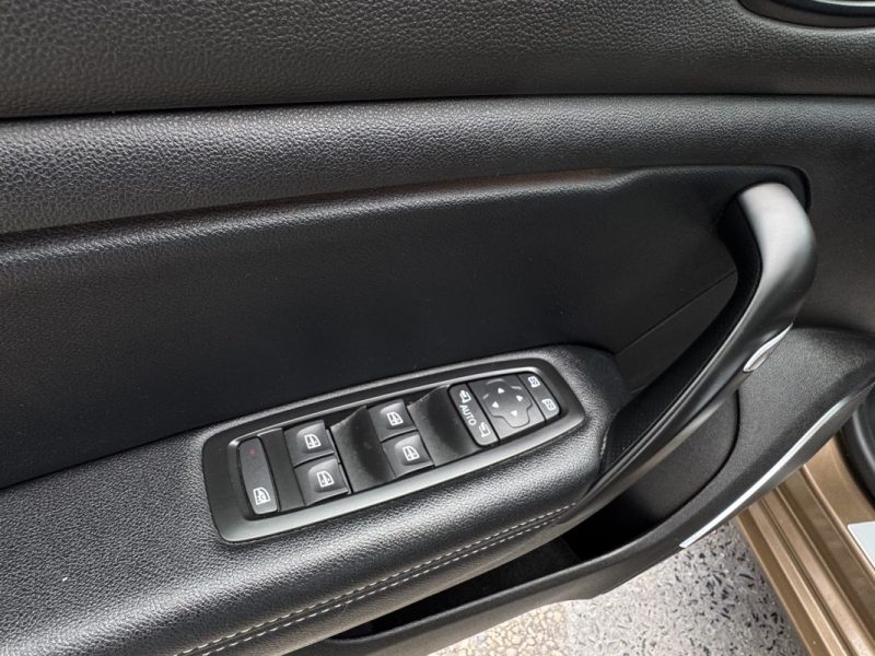 RENAULT MEGANE 1.2 I PACK INTENS FULL OPTIONS GPS/CLIM/CUIR/LED 1er MAIN 