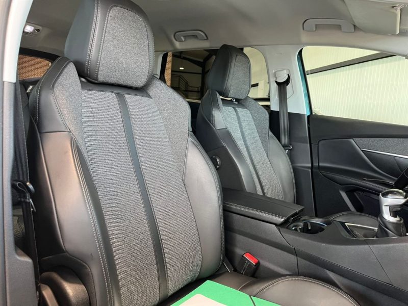 🚗 PEUGEOT 5008 II 1.6 BLUEHDI 120ch ⚙️ 📷 Caméra de recul 📱 Bluetooth 🪑 7 places