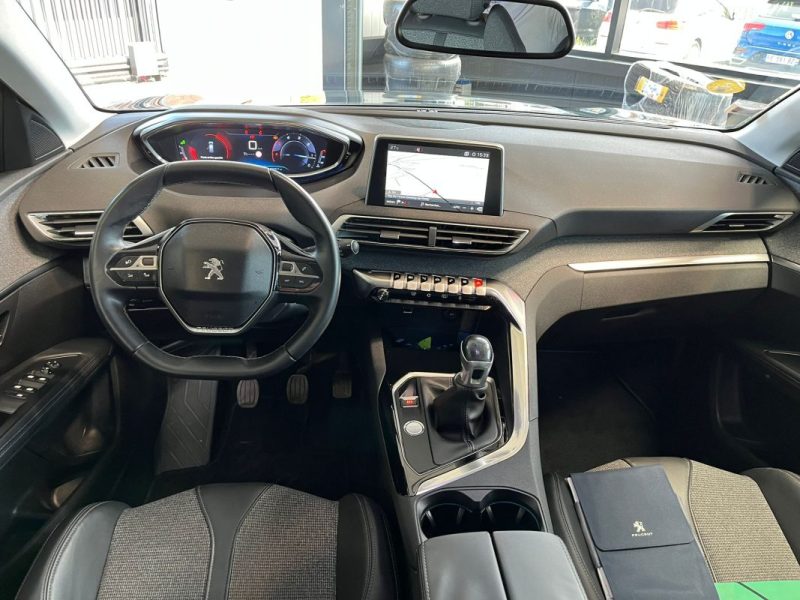 🚗 PEUGEOT 5008 II 1.6 BLUEHDI 120ch ⚙️ 📷 Caméra de recul 📱 Bluetooth 🪑 7 places