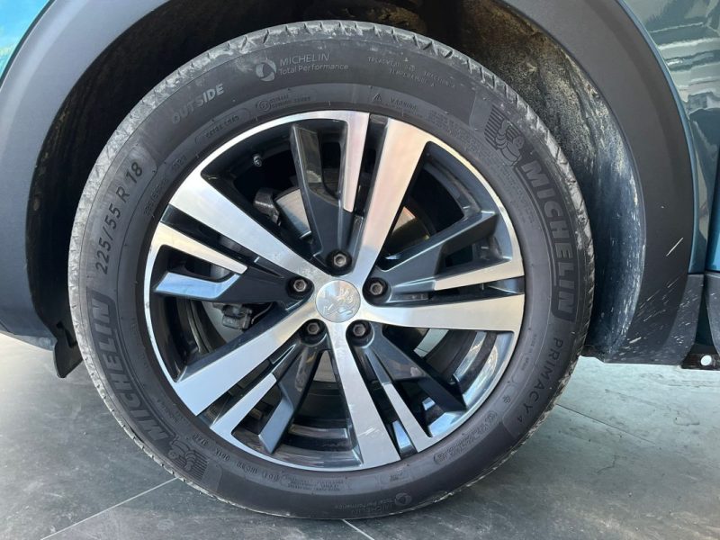 🚗 PEUGEOT 5008 II 1.6 BLUEHDI 120ch ⚙️ 📷 Caméra de recul 📱 Bluetooth 🪑 7 places