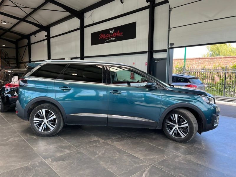 🚗 PEUGEOT 5008 II 1.6 BLUEHDI 120ch ⚙️ 📷 Caméra de recul 📱 Bluetooth 🪑 7 places