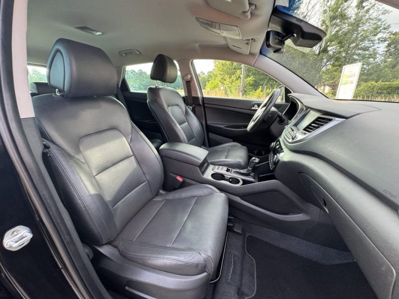 HYUNDAI TUCSON II 1.7 CRDI 141 BVA INTUITIVE
