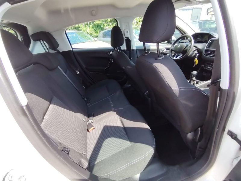 PEUGEOT 208 1.2 PURETECH 82 CH ACTIVE 2016