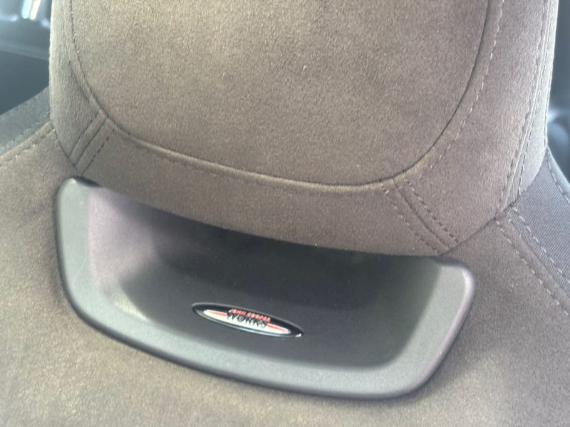 MINI COUNTRYMAN MN03271 2021