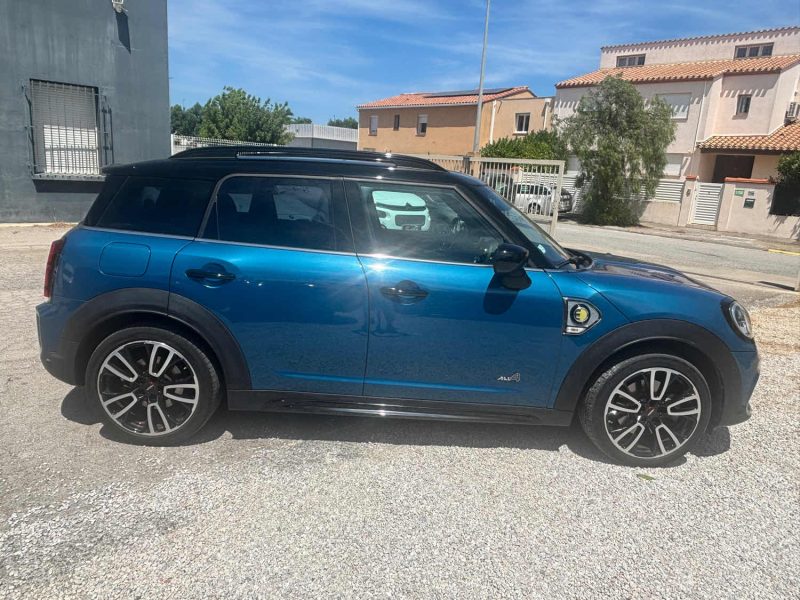 MINI COUNTRYMAN MN03271 2021