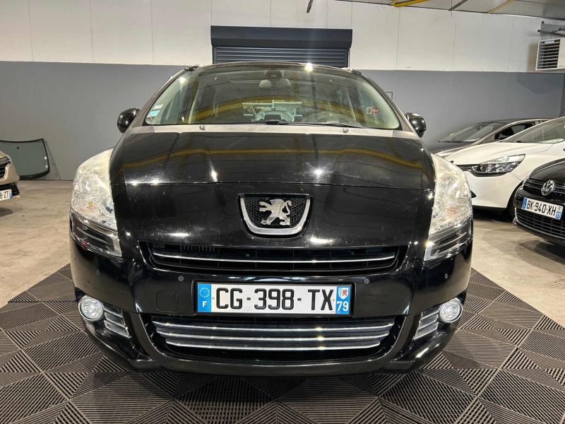 PEUGEOT 5008 1.6 E-HDI 110CH ALLURE