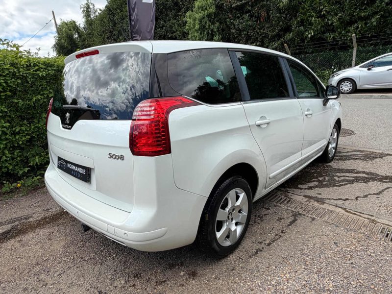 Peugeot 5008 2.0 HDI Allure 7 Places