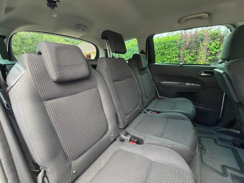 Peugeot 5008 2.0 HDI Allure 7 Places