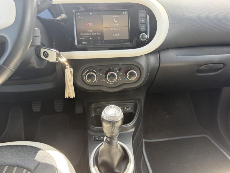 RENAULT TWINGOIII 0.9 Tce 95 INTENS 2019 FULL SUIVI RENAULT GARANTIE 12 MOIS