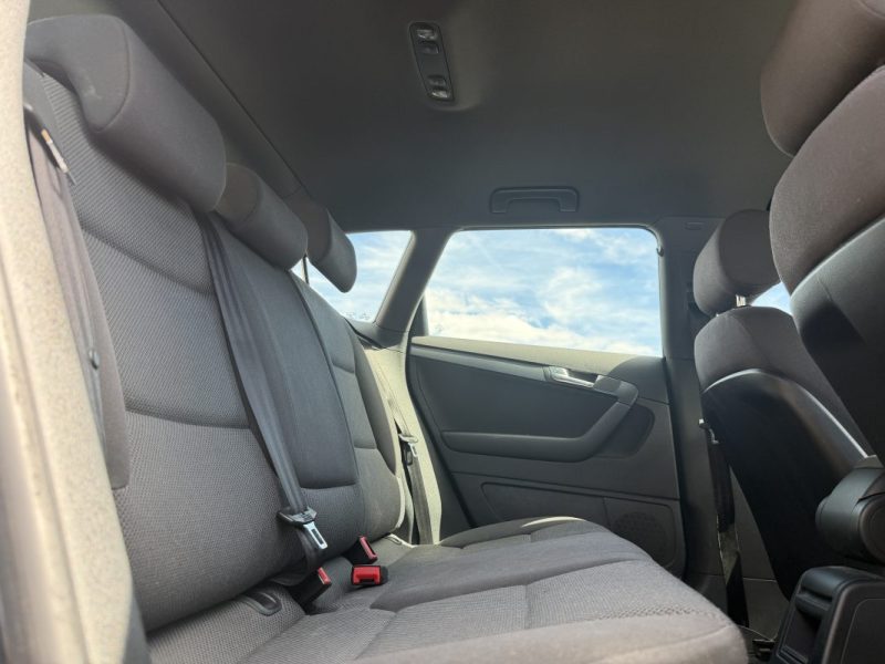 AUDI A3 SPORTBACK 1.6 TDI 105 cv - Garantie 12 mois - Attraction