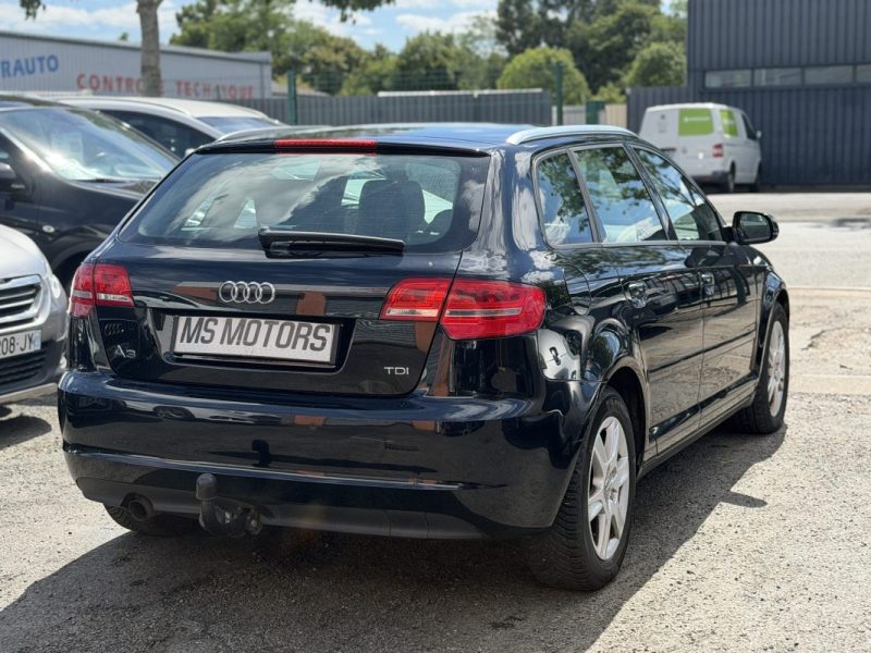 AUDI A3 SPORTBACK 1.6 TDI 105 cv - Garantie 12 mois - Attraction