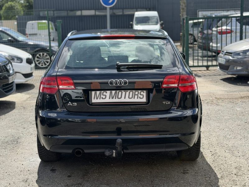 AUDI A3 SPORTBACK 1.6 TDI 105 cv - Garantie 12 mois - Attraction