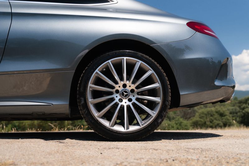 MERCEDES CLASSE C COUPE 220D / TOIT / 360 / KEYLESS
