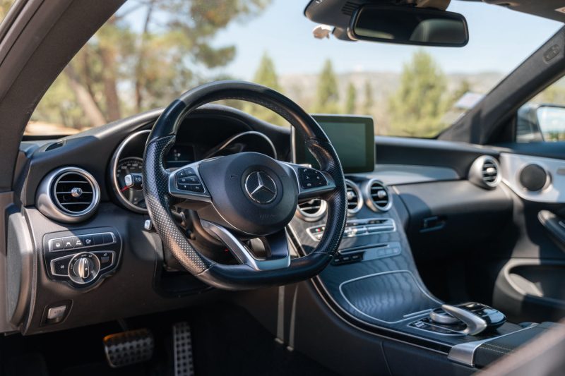 MERCEDES CLASSE C COUPE 220D / TOIT / 360 / KEYLESS