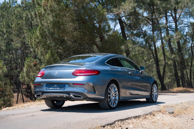 MERCEDES CLASSE C COUPE 220D / TOIT / 360 / KEYLESS