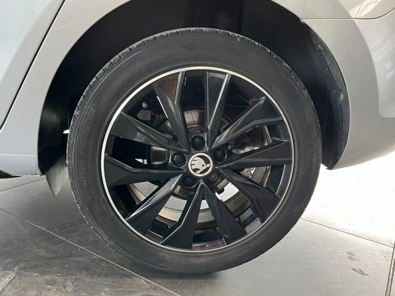🚗 SKODA RAPID SPACEBACK 1.2 TSI 105ch ⚙️ MONTE CARLO ☀️ Toit ouvrant 📱 Bluetooth