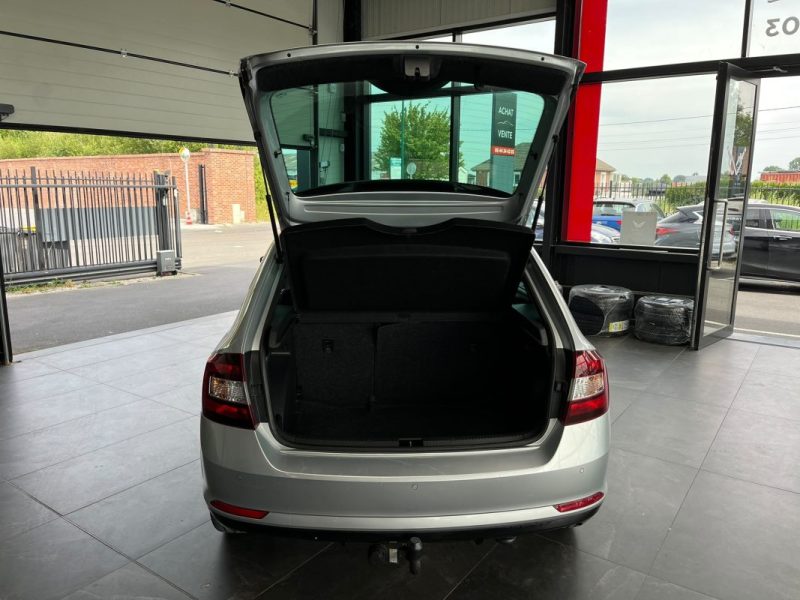 🚗 SKODA RAPID SPACEBACK 1.2 TSI 105ch ⚙️ MONTE CARLO ☀️ Toit ouvrant 📱 Bluetooth