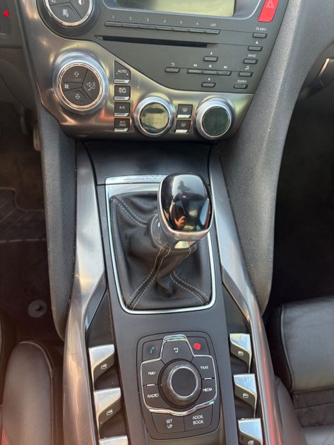 CITROEN DS5 1.6 BLUE HDI 120ch SPORT CHIC 