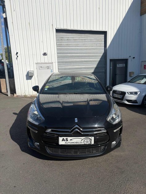 CITROEN DS5 1.6 BLUE HDI 120ch SPORT CHIC 