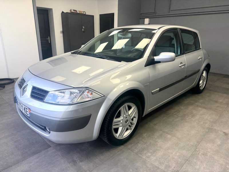 RENAULT MEGANE 1.9 DCI 120 CV CONFORT AUTHENTIQUE 2005