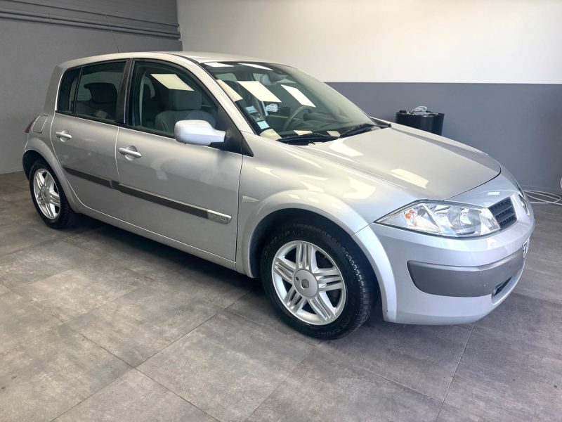 RENAULT MEGANE 1.9 DCI 120 CV CONFORT AUTHENTIQUE 2005