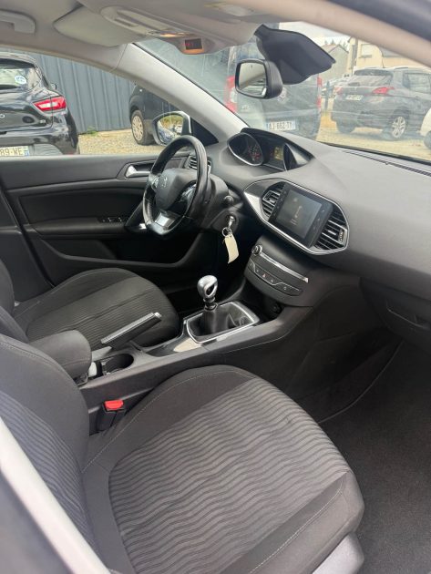 PEUGEOT 308 II SW 1.6 BLUE HDI 120 2017