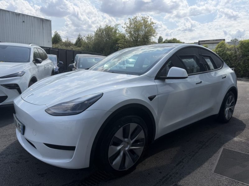 TESLA MODEL Y STANDARD RWD 2023