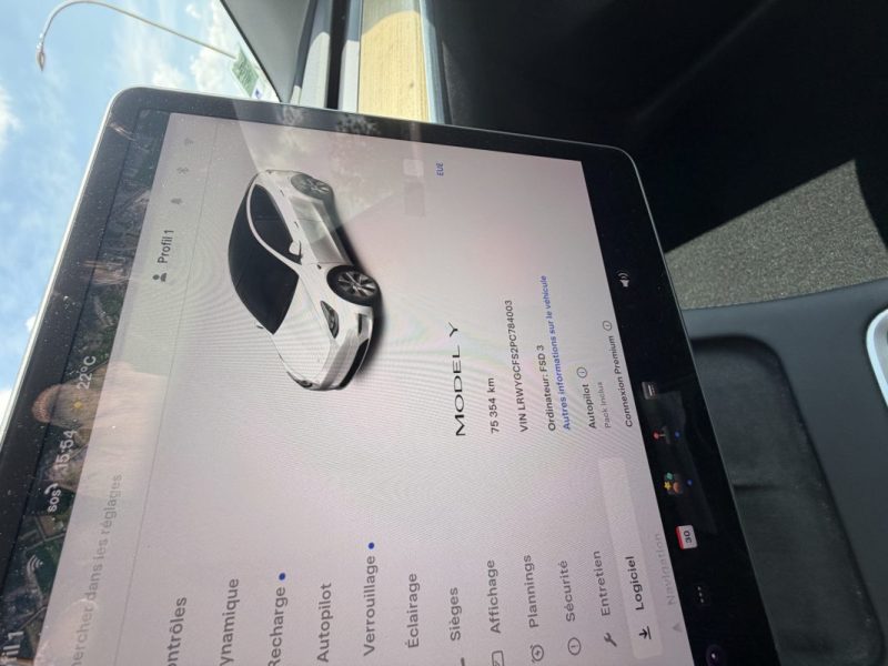 TESLA MODEL Y STANDARD RWD 2023