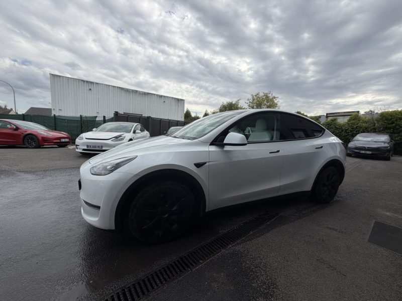 TESLA MODEL Y DUAL GRANDE AUTONOMIE 2022 ATTELAGE 