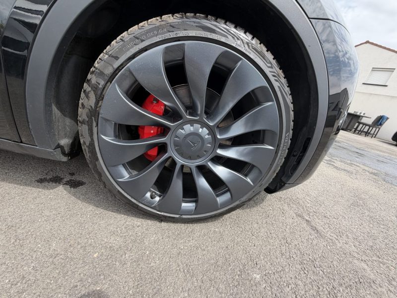 TESLA MODEL Y PERFORMANCE 2023 AUTOPILOT AMELIORÉ