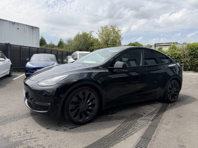 TESLA MODEL Y PERFORMANCE 2023 AUTOPILOT AMELIORÉ
