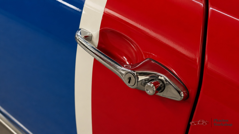 MINI CLASSIC 1984 – PEINTURE UNION JACK – 39 200 KM – ORIGINE FRANCE – TÉLÉPHONE D’ÉPOQUE FONCTIONNE