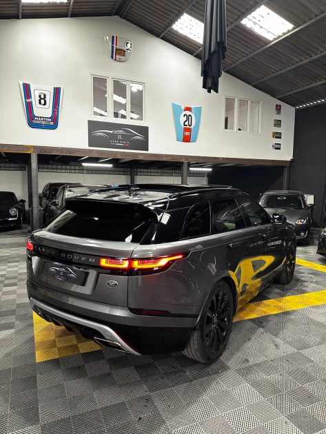 MAGNIFIQUE RANGE ROVER VELAR R-DYNAMIC V6 3.0D 300 CH (TOIT OUVRANT PANORAMIQUE, SIEGES CHAUFFANTS)