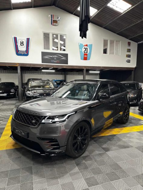 MAGNIFIQUE RANGE ROVER VELAR R-DYNAMIC V6 3.0D 300 CH (TOIT OUVRANT PANORAMIQUE, SIEGES CHAUFFANTS)