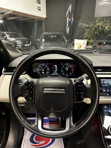 MAGNIFIQUE RANGE ROVER VELAR R-DYNAMIC V6 3.0D 300 CH (TOIT OUVRANT PANORAMIQUE, SIEGES CHAUFFANTS)