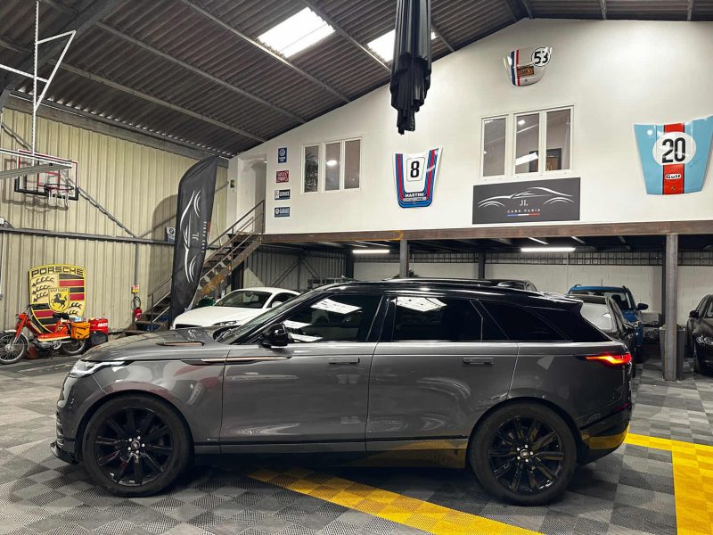 MAGNIFIQUE RANGE ROVER VELAR R-DYNAMIC V6 3.0D 300 CH (TOIT OUVRANT PANORAMIQUE, SIEGES CHAUFFANTS)