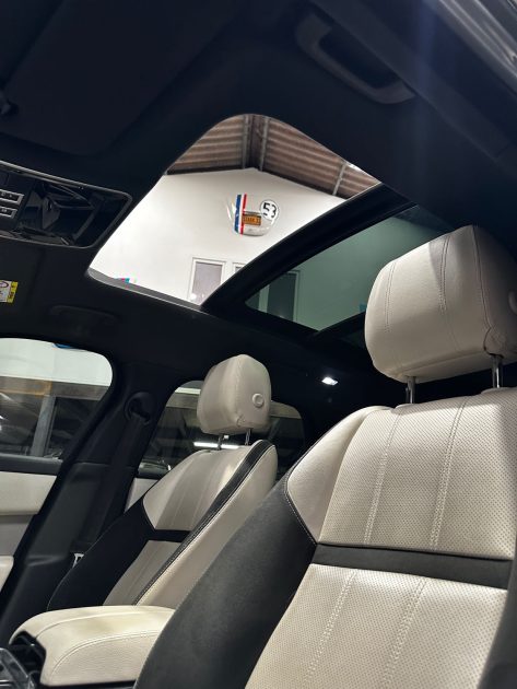 MAGNIFIQUE RANGE ROVER VELAR R-DYNAMIC V6 3.0D 300 CH (TOIT OUVRANT PANORAMIQUE, SIEGES CHAUFFANTS)