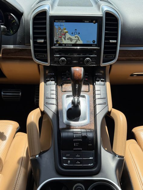 PORSCHE CAYENNE 3.0 V6 S 416 CV E-HYBRID TIPTRONIC S PLATINIUM EDITION / ATTELAGE / PDLS + ORIGINE FRANCE 
