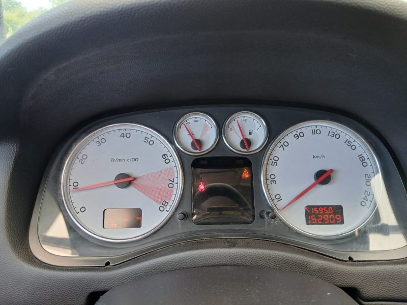 PEUGEOT 307 CC 1.6E 110 CV   SPORT 2006 VENDU DANS L ETAT A PRO OU EXPORT 