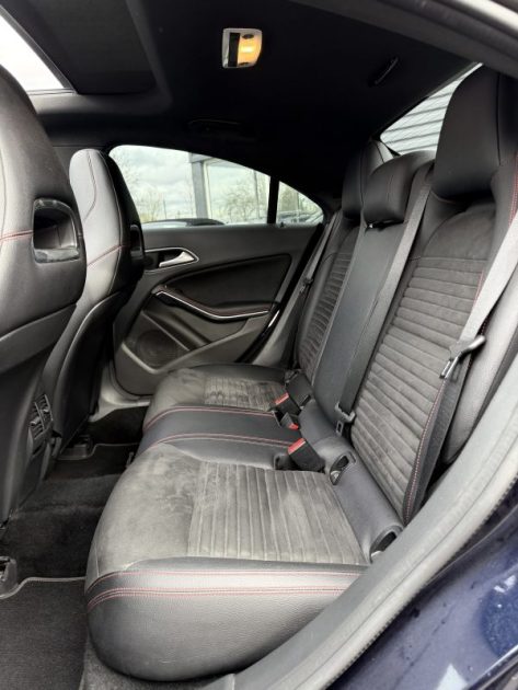 MERCEDES BENZ CLASSE CLA 180 CDI FASCINATION 7G-DCT 2016
