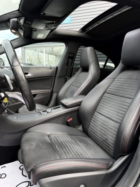 MERCEDES BENZ CLASSE CLA 180 CDI FASCINATION 7G-DCT 2016