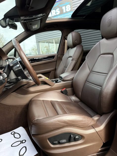 PORSCHE CAYENNE E-HYBRID 3.0 V6 462 CH TIPTRONIC BVA 2022