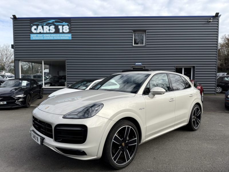 PORSCHE CAYENNE E-HYBRID 3.0 V6 462 CH TIPTRONIC BVA 2022