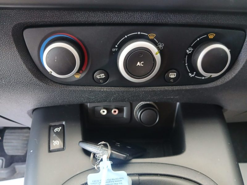 RENAULT SCENIC 1.5 DCI 95 cv Authentique eco²   2012