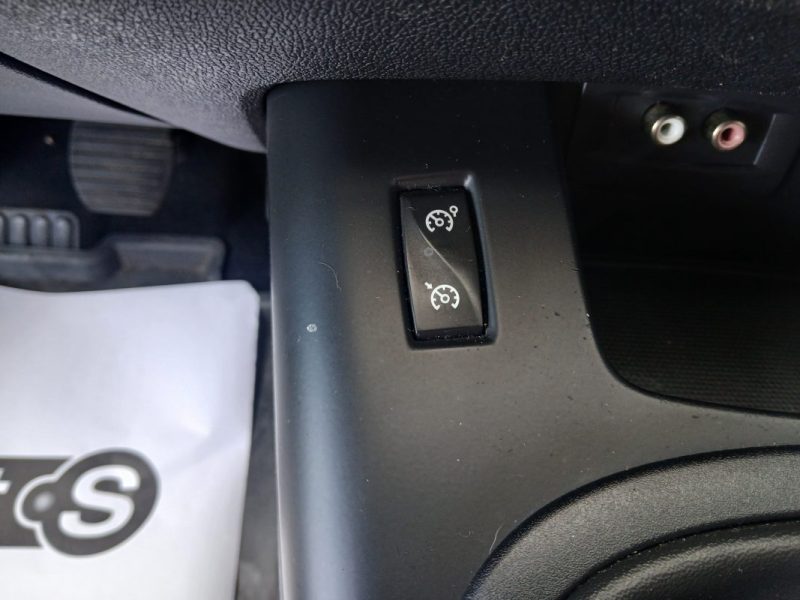 RENAULT SCENIC 1.5 DCI 95 cv Authentique eco²   2012