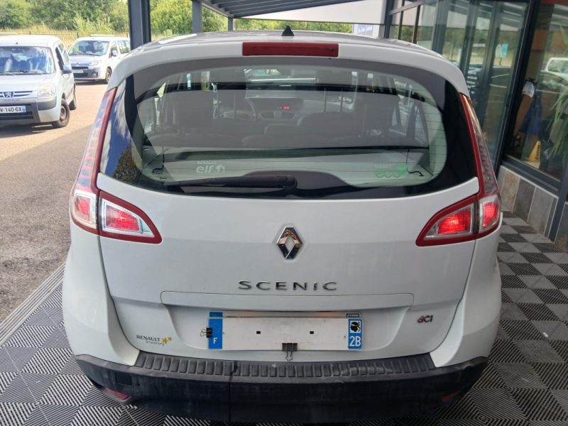 RENAULT SCENIC 1.5 DCI 95 cv Authentique eco²   2012