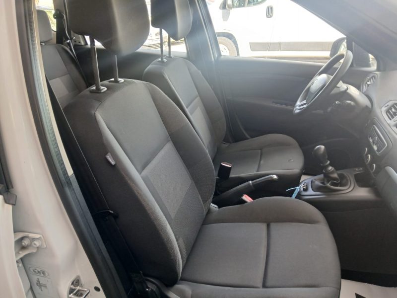 RENAULT SCENIC 1.5 DCI 95 cv Authentique eco²   2012
