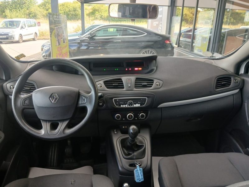 RENAULT SCENIC 1.5 DCI 95 cv Authentique eco²   2012
